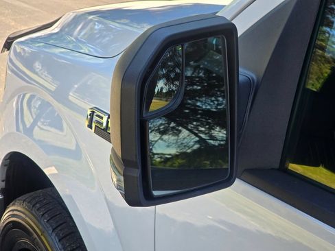 Used 2015 Ford F150 XLT w/ Equipment Group 301A Mid RWD image 11
