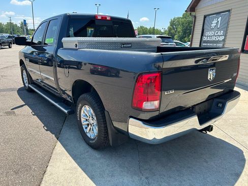 Used 2016 RAM 1500 Classic SLT w/ Luxury Group AWD/4WD image 7