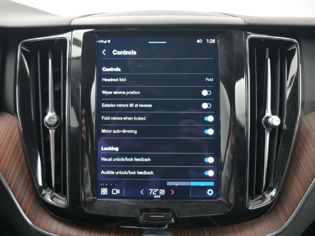 Used 2023 Volvo XC60 B5 Plus w/ Protection Package FWD image 16