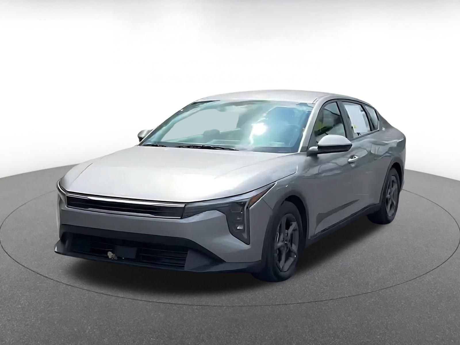 Used 2025 Kia K4 FWD image 6