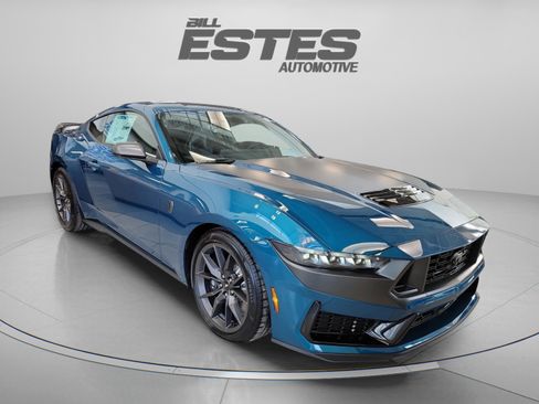 New 2026 Ford Mustang Dark Horse image 5