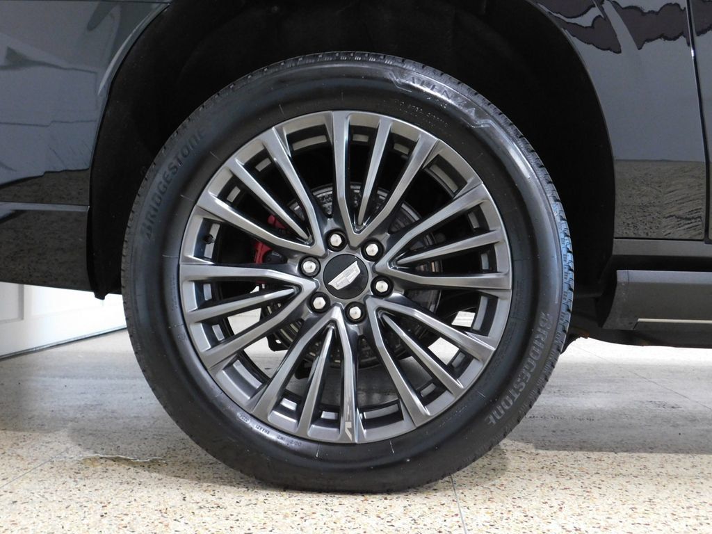 Used 2024 Cadillac Escalade ESV V w/ LPO, Floor Liner Package AWD/4WD image 98