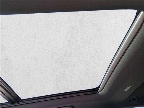 Certified 2026 Volvo XC90 B6 Core AWD/4WD image 16