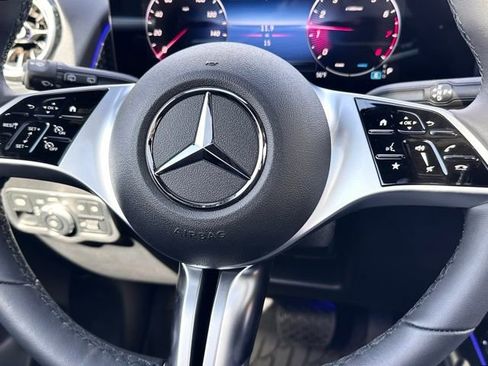 New 2026 Mercedes-Benz GLB 250 4MATIC image 14