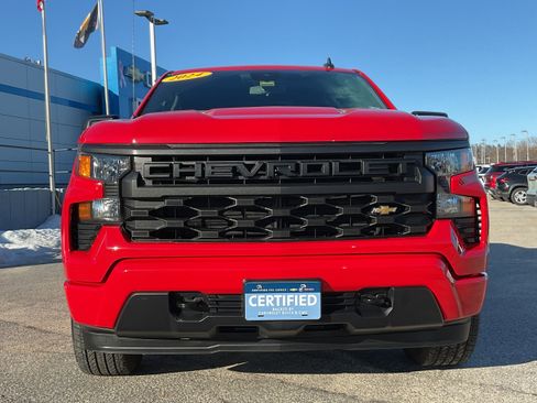 Used 2024 Chevrolet Silverado 1500 Custom image 4