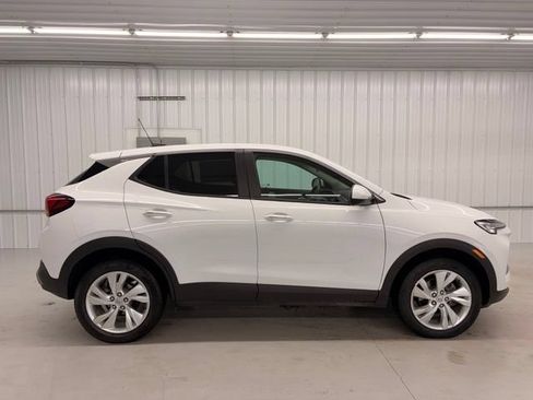 Used 2024 Buick Encore GX Preferred AWD/4WD image 6