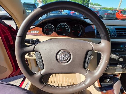 Used 2011 Buick Lucerne CX FWD image 8