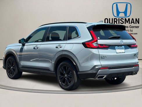 Used 2023 Honda CR-V Sport Touring image 4