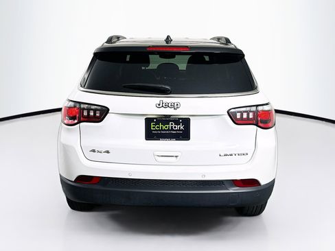 Used 2025 Jeep Compass Limited image 7