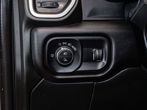 Used 2022 RAM 2500 Big Horn w/ Level A Equipment Group image 16