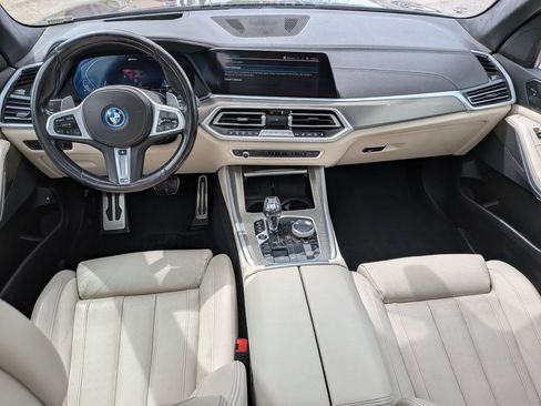 Used 2022 BMW X5 xDrive45e w/ M Sport Package AWD/4WD image 30