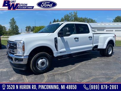 New 2025 Ford F350 XLT
