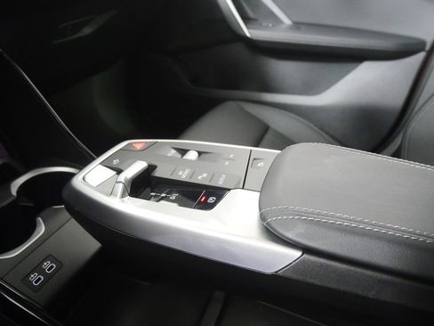 Used 2025 BMW X2 xDrive28i image 22