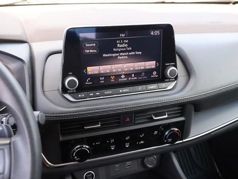 Certified 2023 Nissan Rogue S AWD/4WD image 15