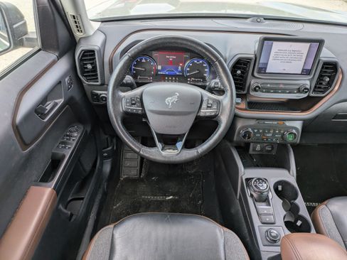 Used 2023 Ford Bronco Sport Outer Banks w/ Tech Package AWD/4WD image 14