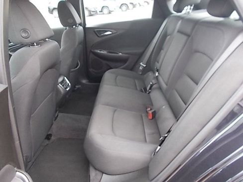 Used 2023 Chevrolet Malibu LT image 8