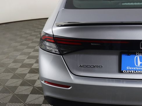 Used 2023 Honda Accord Sport image 13