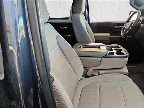 Used 2021 Chevrolet Silverado 1500 RST image 23