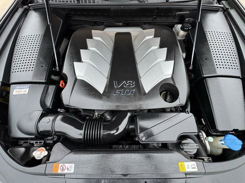 Used 2016 Hyundai Equus Signature image 14