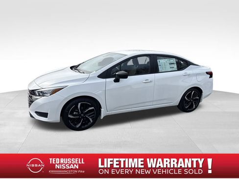New 2025 Nissan Versa SR image 2