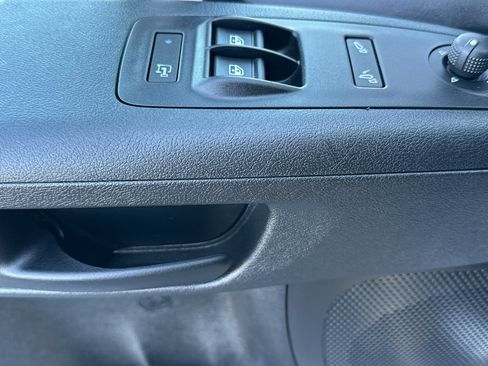 New 2025 RAM ProMaster 2500 w/ Convenience Group image 11