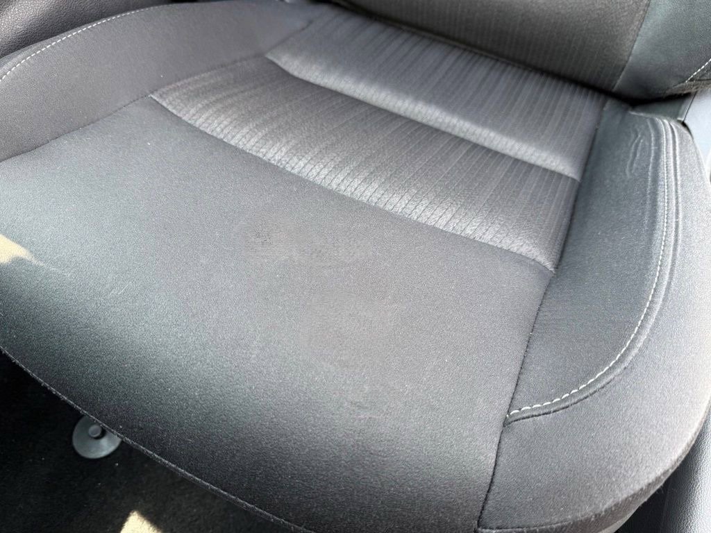 Used 2025 Nissan Altima 2.5 SV FWD image 23