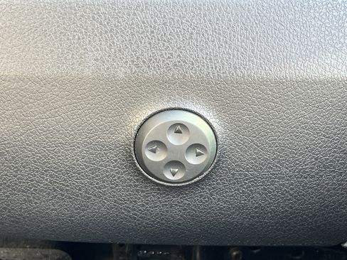 Used 2023 Mercedes-Benz C 300 Sedan image 16