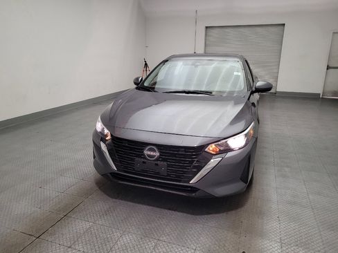 Used 2025 Nissan Sentra SV FWD image 15