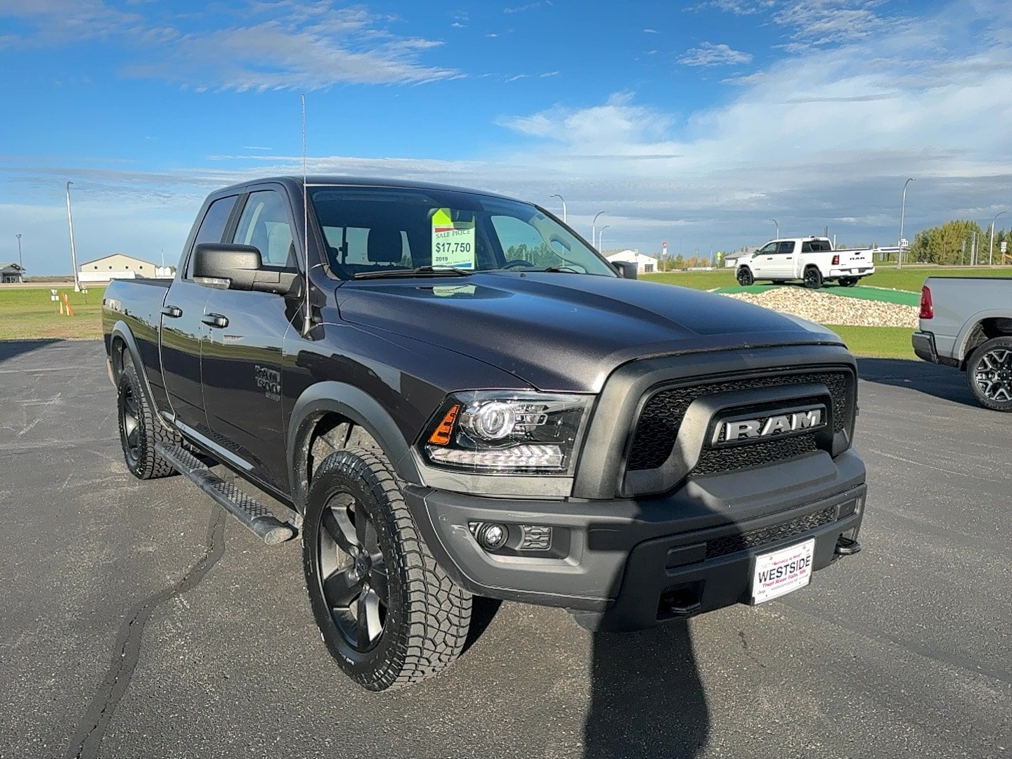 Used 2019 RAM 1500 Warlock w/ Luxury Group AWD/4WD image 3
