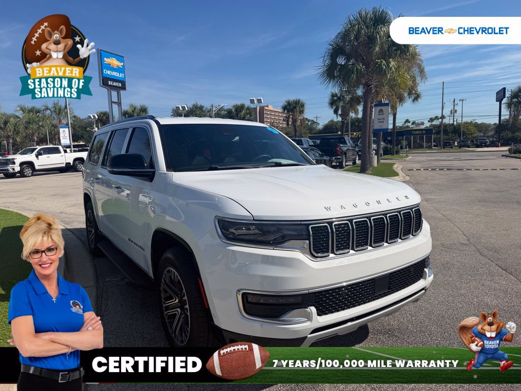 Used 2023 Jeep Wagoneer L Series II AWD/4WD image 2