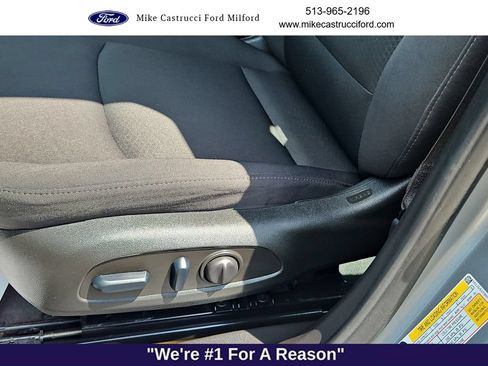 Used 2024 Chevrolet Malibu RS FWD image 23