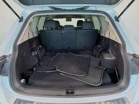 Used 2024 Volkswagen Tiguan S FWD image 25
