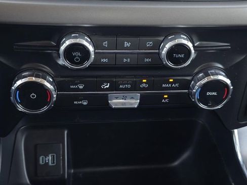 Used 2024 Ford F150 XLT w/ Mobile Office Package image 20