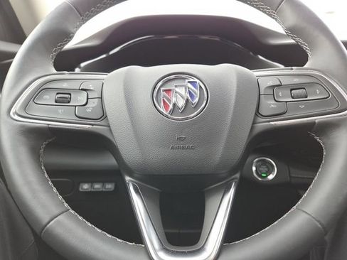 Used 2023 Buick Envision Avenir image 37