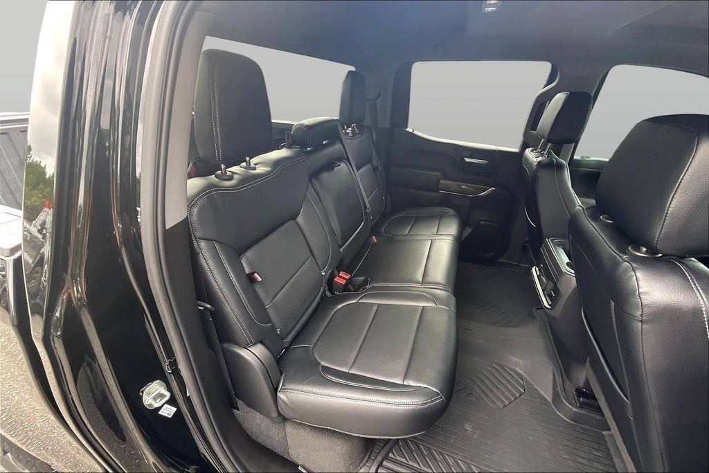 Used 2021 Chevrolet Silverado 1500 RST AWD/4WD image 28