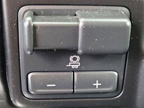 Used 2023 GMC Sierra 3500 Denali w/ Denali Ultimate Package image 24