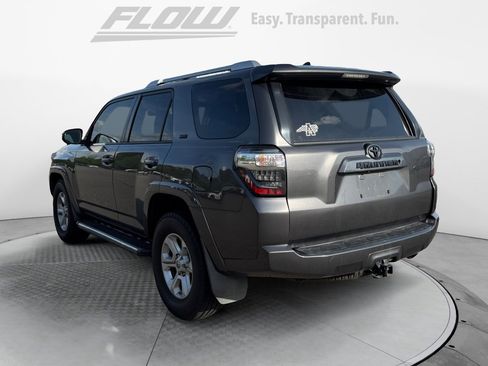 Used 2016 Toyota 4Runner SR5 Premium RWD image 5