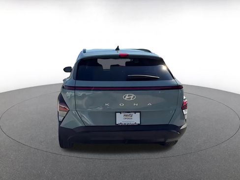 Used 2025 Hyundai Kona SEL image 12