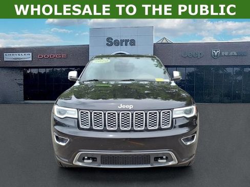 Used 2020 Jeep Grand Cherokee Overland AWD/4WD image 3