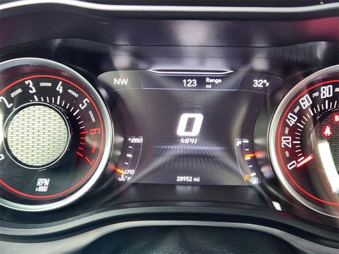 Used 2021 Dodge Challenger R/T Scat Pack w/ Driver Convenience Group image 16