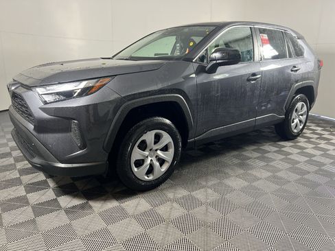 Used 2023 Toyota RAV4 LE FWD image 7