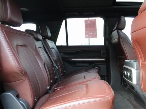 Used 2022 Ford Expedition Max Limited AWD/4WD image 17