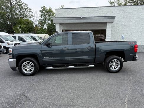 Used 2018 Chevrolet Silverado 1500 LT w/ All Star Edition AWD/4WD image 33