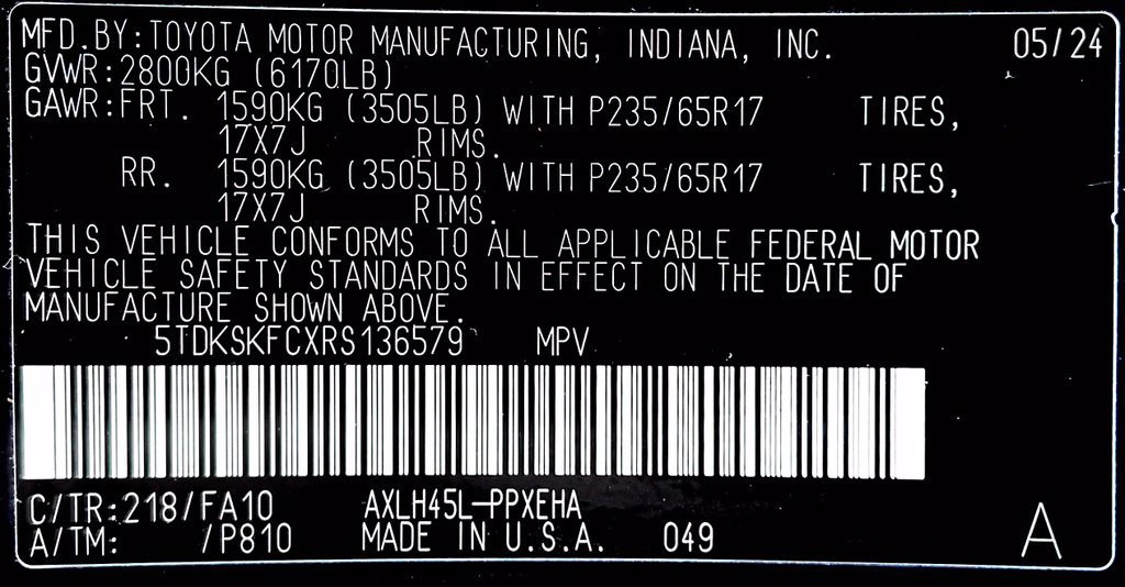 Certified 2024 Toyota Sienna LE AWD/4WD image 26