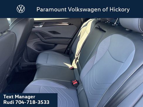 New 2026 Volkswagen Tiguan SE R-Line FWD image 14