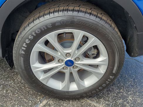 Used 2019 Ford Escape SE image 9