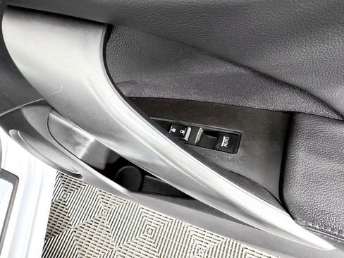 Used 2013 Acura RDX AWD w/ Technology Package image 42