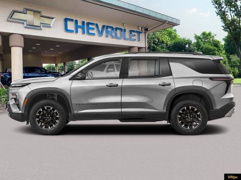 New 2026 Chevrolet Traverse Z71 AWD/4WD image 3