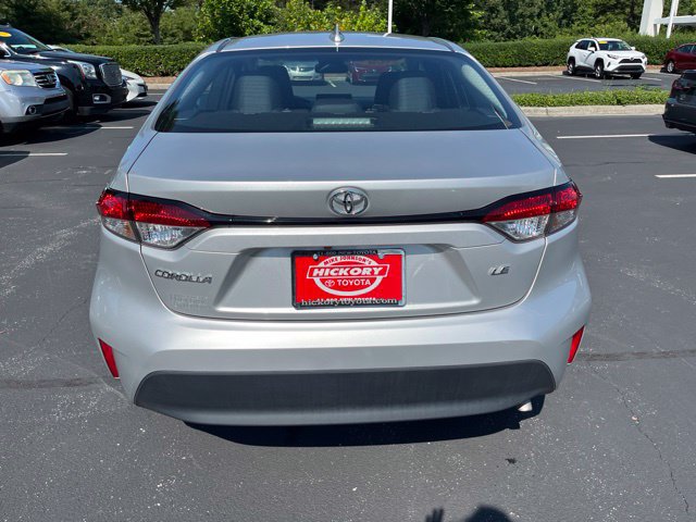 Used 2026 Toyota Corolla LE FWD image 8