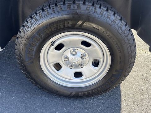 Used 2018 RAM 1500 4x4 Crew Cab w/ Protection Group image 21